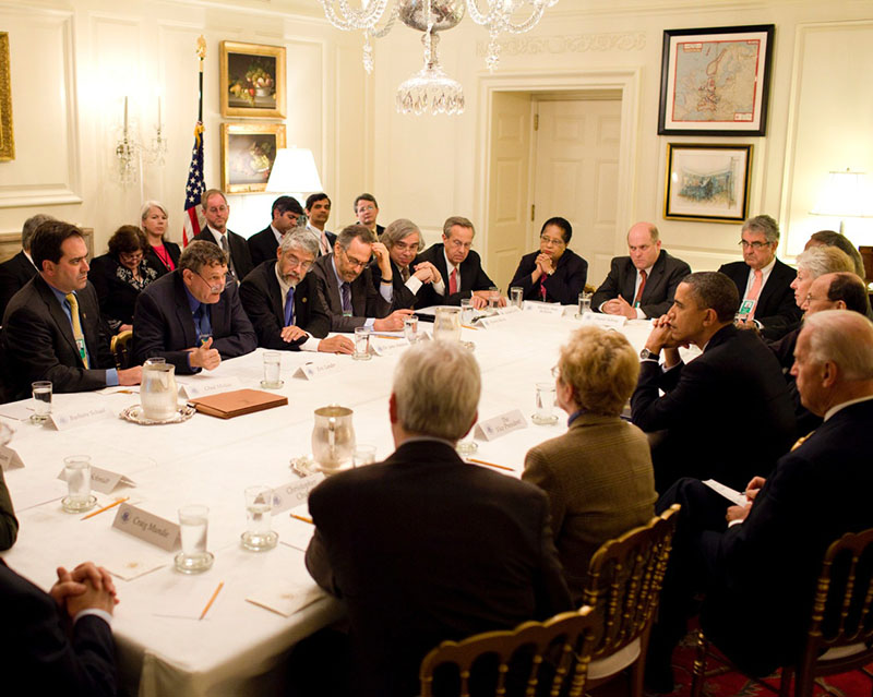 november_2010_meeting_picture_2_with_president.jpg